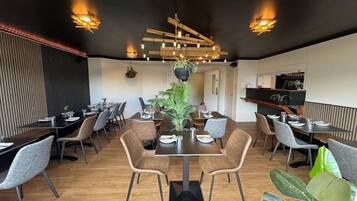 تناول الطعام