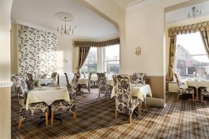 Dining - St Andrews Hotel B and B (Exeter)