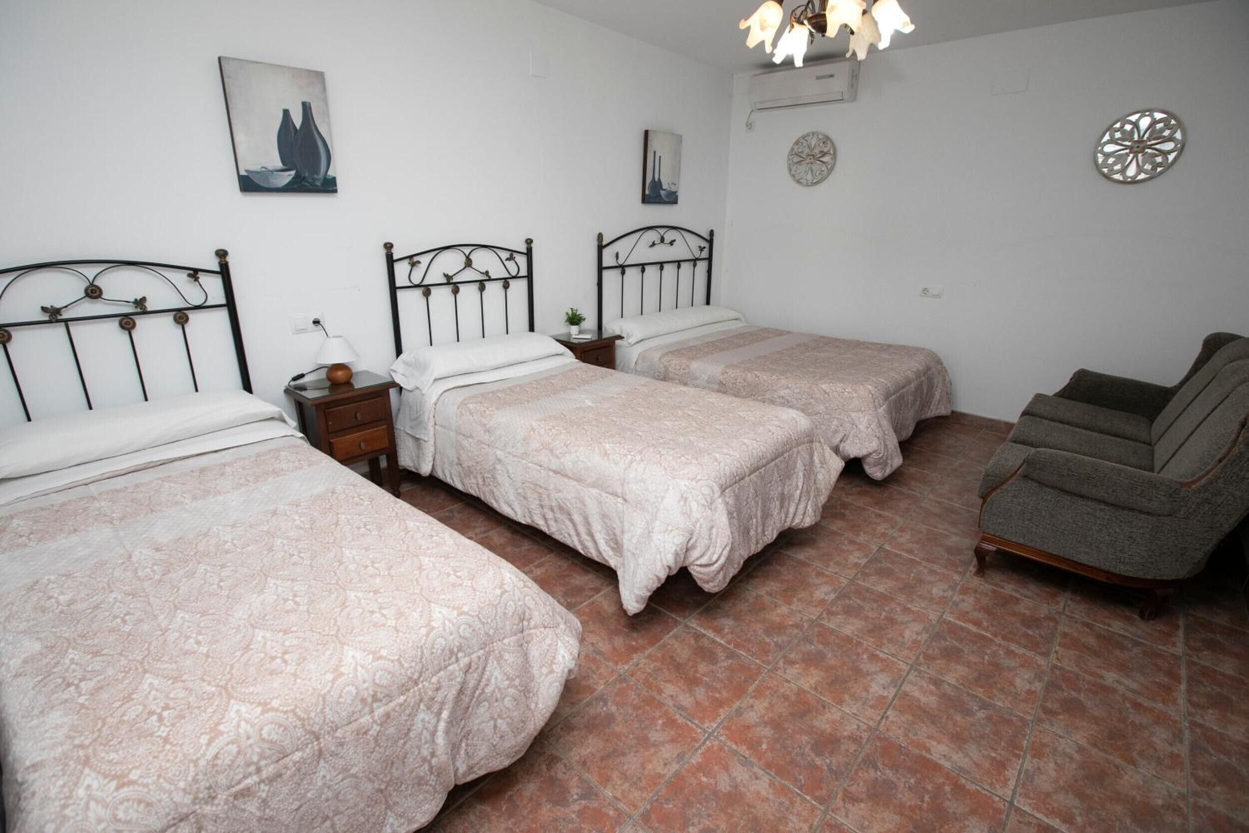 Strykejern/-brett, wi-fi og sengetøy