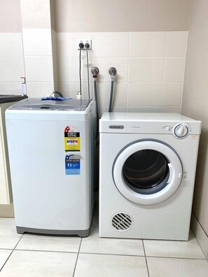 Interior - City Ville Luxury Apartments and Motel (Rockhampton)