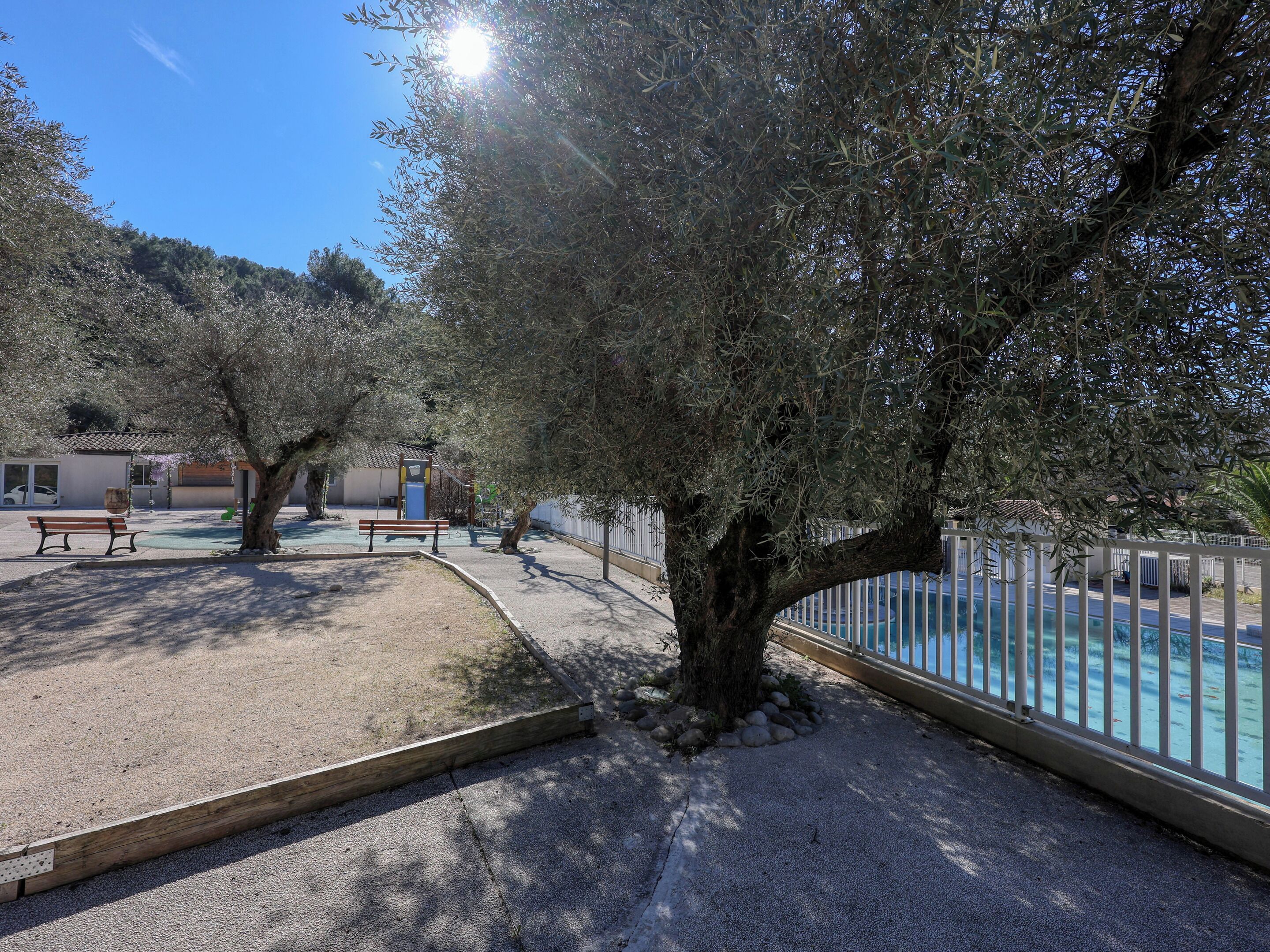 Außenpool (je nach Saison geöffnet)