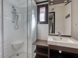 Chalet 5 personnes climatisé | Badrum