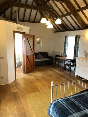 Living area - Engine Inn Hotel (Penzance)