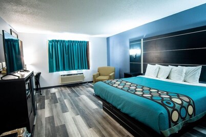 Asteria Inn & Suites