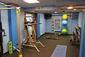 Fitness facility - The Ridge Hotel (Lake Geneva)