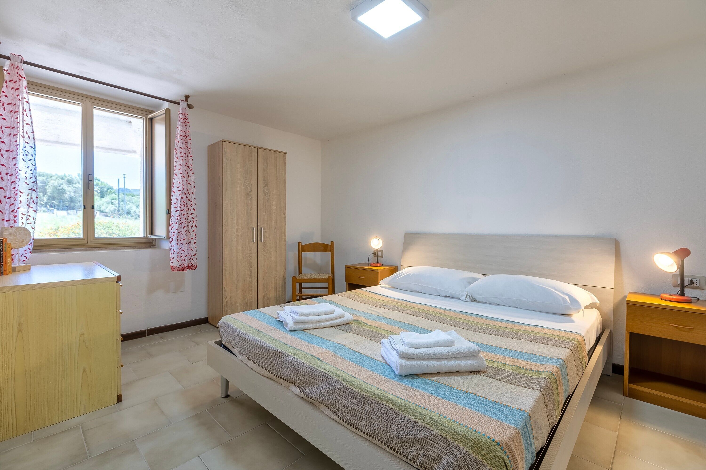 1 quarto, ferros/tábuas de passar roupa, Wi-Fi, roupa de cama