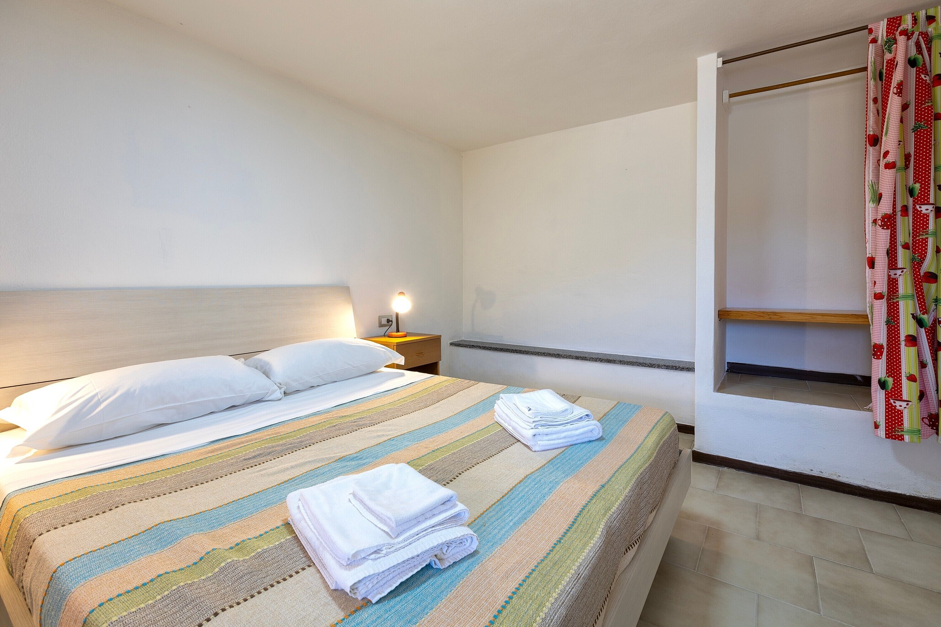 1 quarto, ferros/tábuas de passar roupa, Wi-Fi, roupa de cama