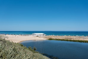 Ubicación cercana a la playa