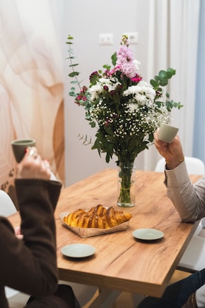 Dining - B-STAY Via Ulpiano 47 (Rome)