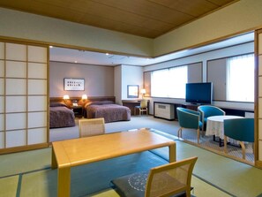 Room - Kusatsu Onsen Hotel Resort (Kusatsu)