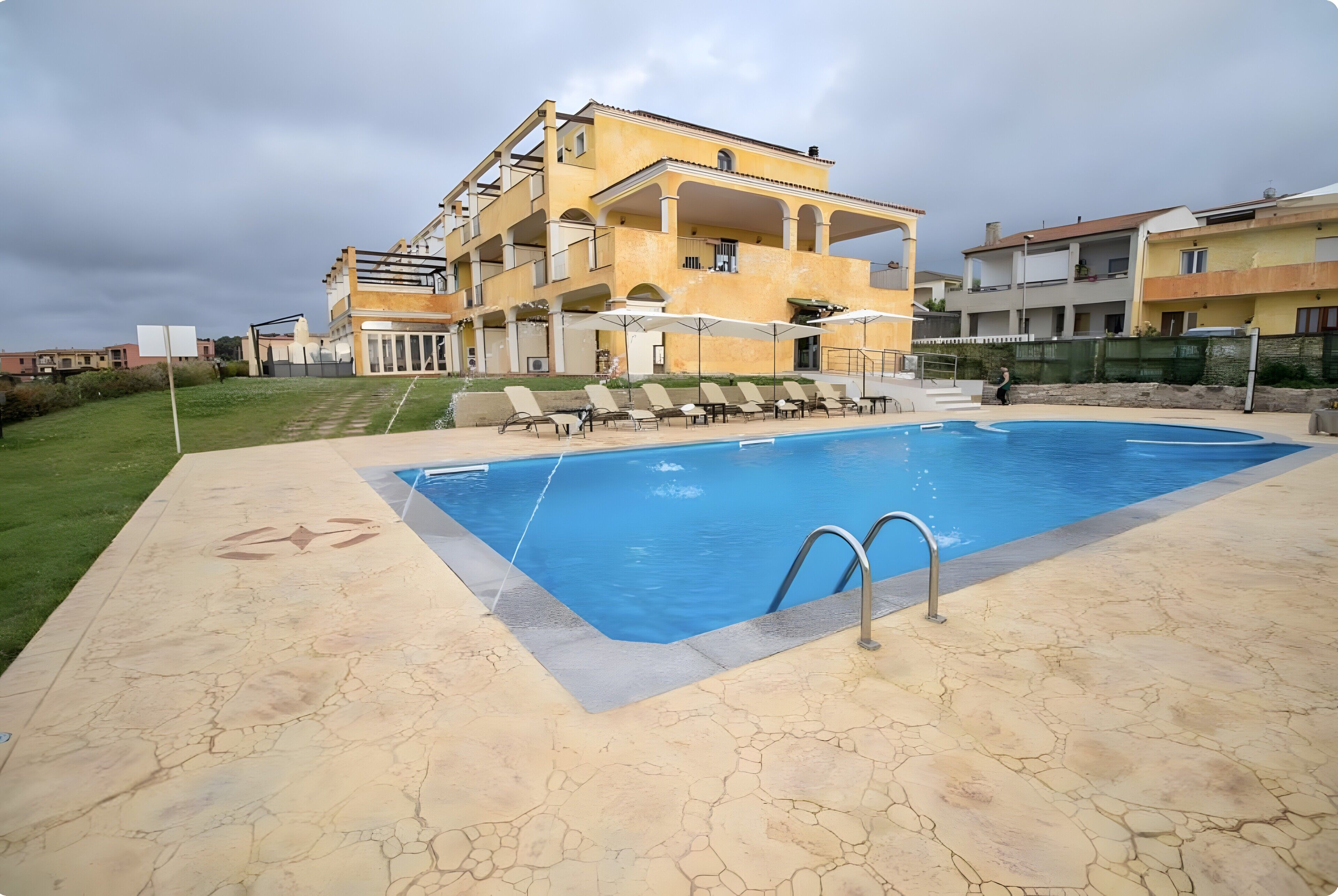 Piscina