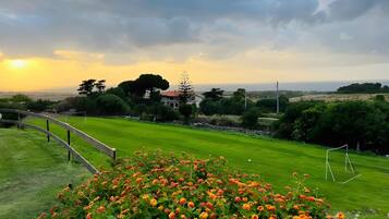 Jardines del alojamiento