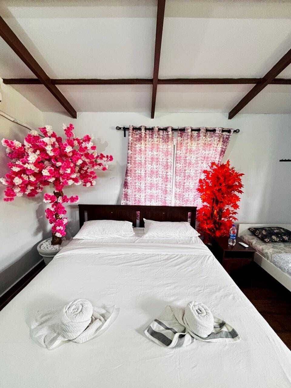 Habitación triple estándar | Ropa de cama 