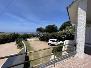 Property grounds - Apartment 'Con Terrazza' with Sea View, Wi-Fi and Air Conditioning (Valledoria)