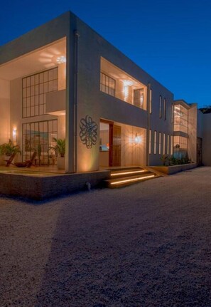 Exterior - Latitude 15 (Lusaka)