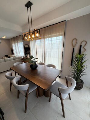 Ferienhaus | 3 Schlafzimmer, Internetzugang