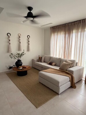 Room - NOK Modern 3BR Villa With Patio by Vistacana (Punta Cana)