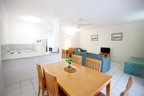 Interior - Trinity Beach Pacific Resort (Cairns)