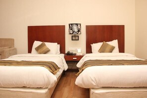 Room - Keys The Aures Hotel (Chhatrapati Sambhajinagar)