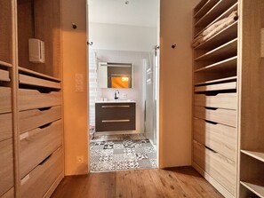 Hair dryer - 3-bedroom house, city center, beach access, WIFI included (Les Sables-d'Olonne)