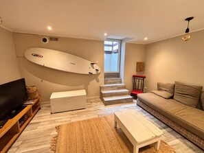TV - 3-bedroom house, city center, beach access, WIFI included (Les Sables-d'Olonne)