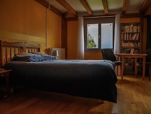 5 chambres, accès au Wi-Fi (inclus), literie fournie