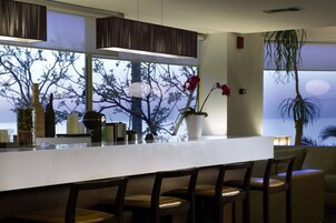 Bar (en la propiedad)