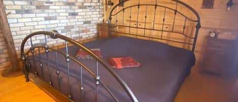 6 chambres, accĂšs Ă Internet, literie fournie