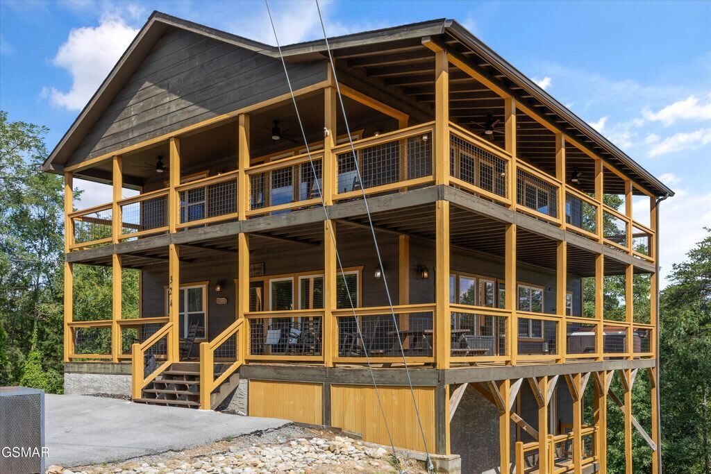 Suite | 5 kamar tidur dan internet