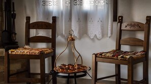 2 bedrooms, soundproofing, Internet - Evnia Sunset Crete Escape Private Hottub Retreat (Archanes-Asterousia)