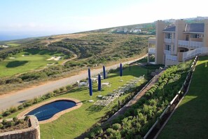 Outdoor dining - Le Maki on 57 (Mossel Bay)