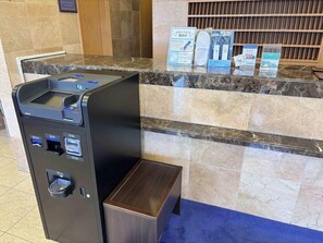 Lobby - Toyoko Inn Tokachi Obihiro Ekimae (Obihiro)