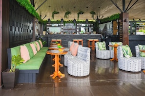 Bar (on property) - Boucan BY Chocolat Hotel (Soufrière)
