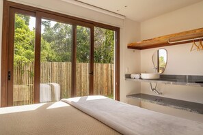 7 habitaciones, tabla de planchar con plancha y wifi gratis 