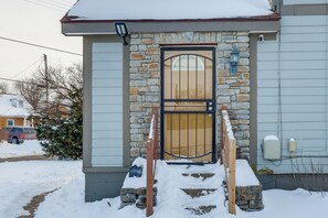 Apartment (2 Bedrooms) | Interior - Shop, Dine & Play: Cincinnati Retreat! (Cincinnati)