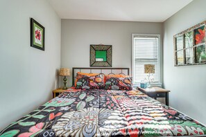 House (3 Bedrooms) | Interior - Families Welcome! Colorful Berkley Home w/ Yard (Berkley)