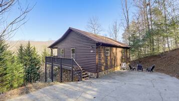 House (2 Bedrooms) | Front of property