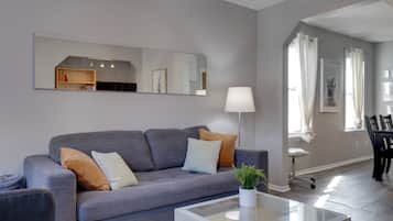 Apartment (1 Bedroom) | Interior