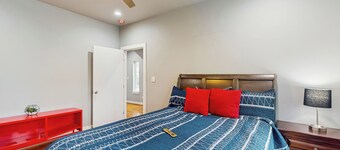 3 BR Home w/ Billiards & Ping Pong, Near Downtown