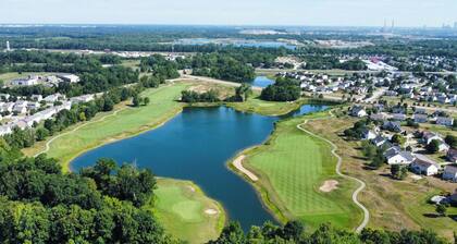 23 Mi to Disney: Family-friendly Golf Course Home!