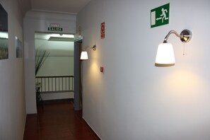 Interior - La Estacion Hostal (Ávila)
