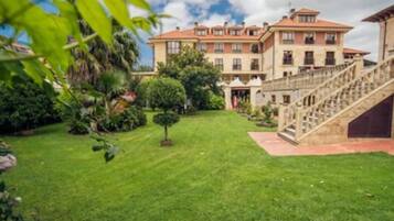 Jardines del alojamiento