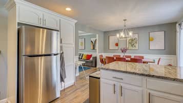 Rumah (4 Bedrooms) | Interior