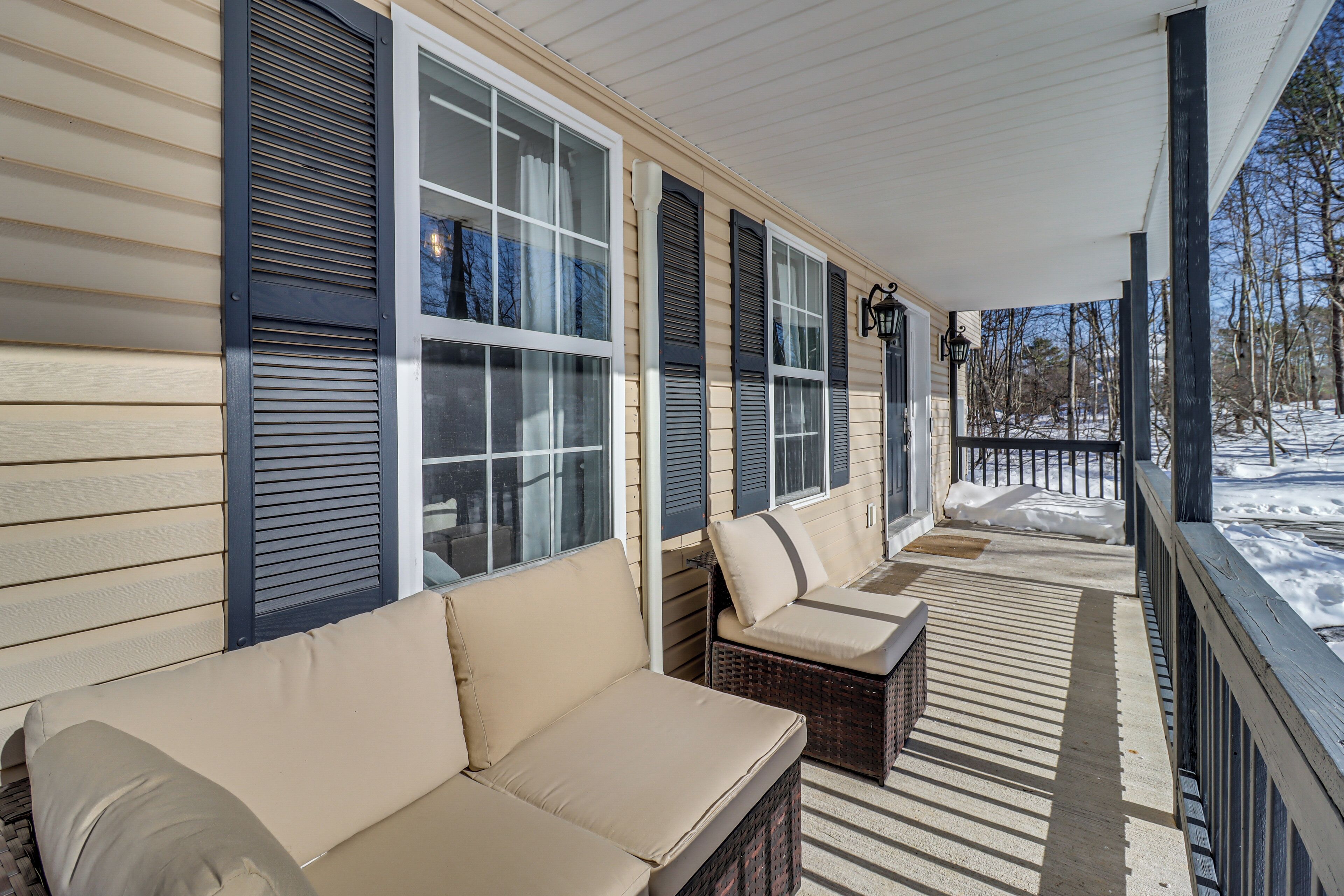 House (4 Bedrooms) | Interior