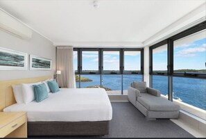 1 makuuhuone, työpöytä, silitysrauta/-lauta, Wi-Fi