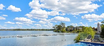 Waterfront Luxury on Lake Nagambie | Pool • Balcony • Stunning Views