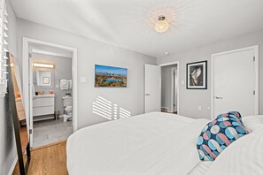 5 slaapkamers, een bureau, een strijkplank/strijkijzer, gratis wifi