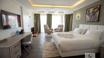 Una cassaforte in camera, ferro/asse da stiro, Wi-Fi gratuito