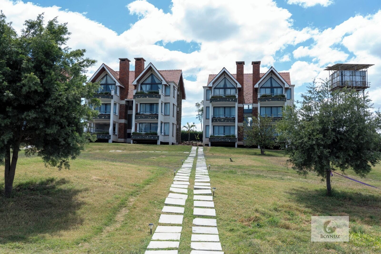 المنشأة من الخارج