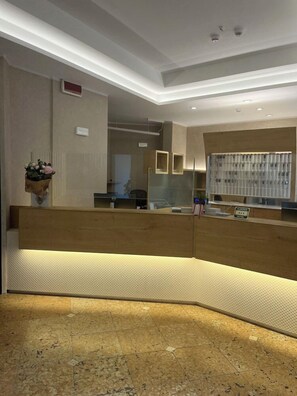 Lobby - ABC Comfort Hotel Mantua City Centre (Mantua)